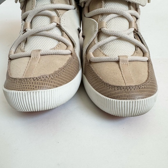 SOREL Out N About Sport Wedge Shoe Size 7.5 - Picture 3 of 9